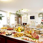 Hotel Ristorante Piccolo Chianti 3*