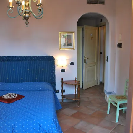 فندق Ristorante Piccolo Chianti 3*