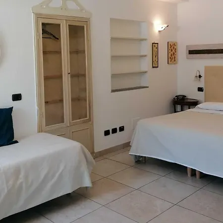 Ristorante Piccolo Chianti 3* سيينا