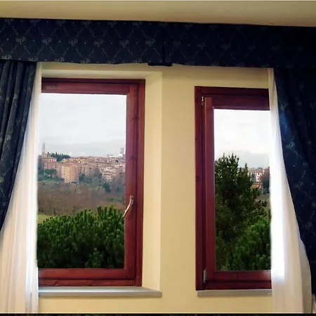 Ristorante Piccolo Chianti 호텔 3*