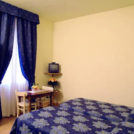 Ristorante Piccolo Chianti סיינה