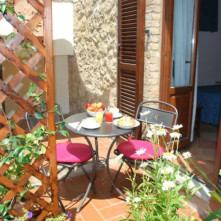 Ristorante Piccolo Chianti מלון